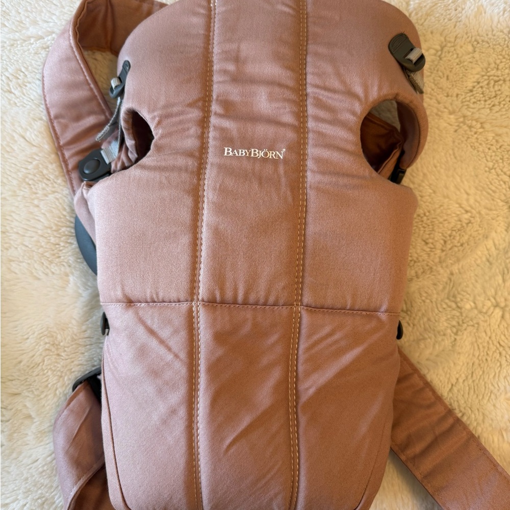 BabyBjorn Carrier Mini Dusty Pink